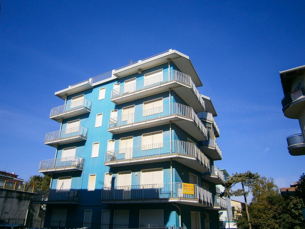 Condominio Sole - Agenzia Cocal Каорле Экстерьер фото