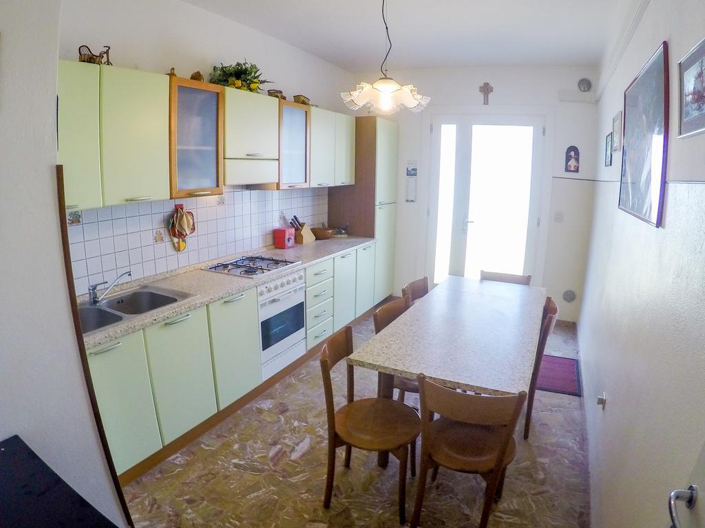 Condominio Sole - Agenzia Cocal Каорле Экстерьер фото