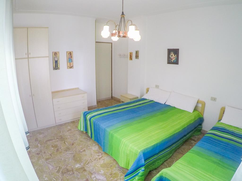 Condominio Sole - Agenzia Cocal Каорле Экстерьер фото
